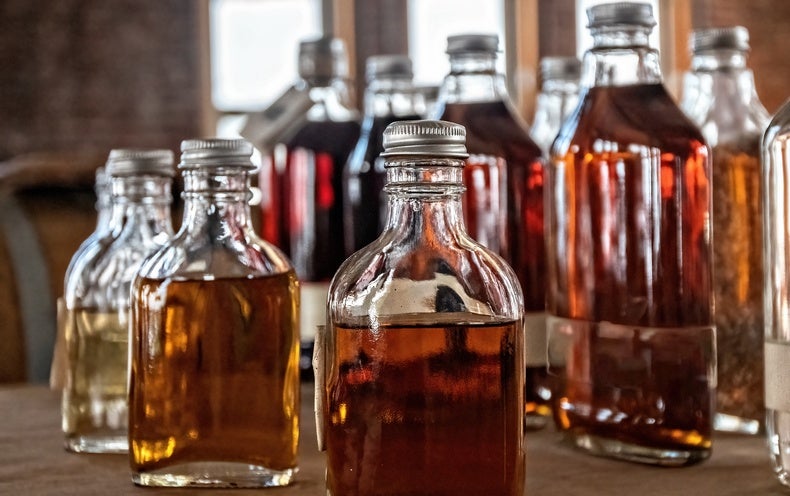 The Chemistry behind Bourbon - Scientific American