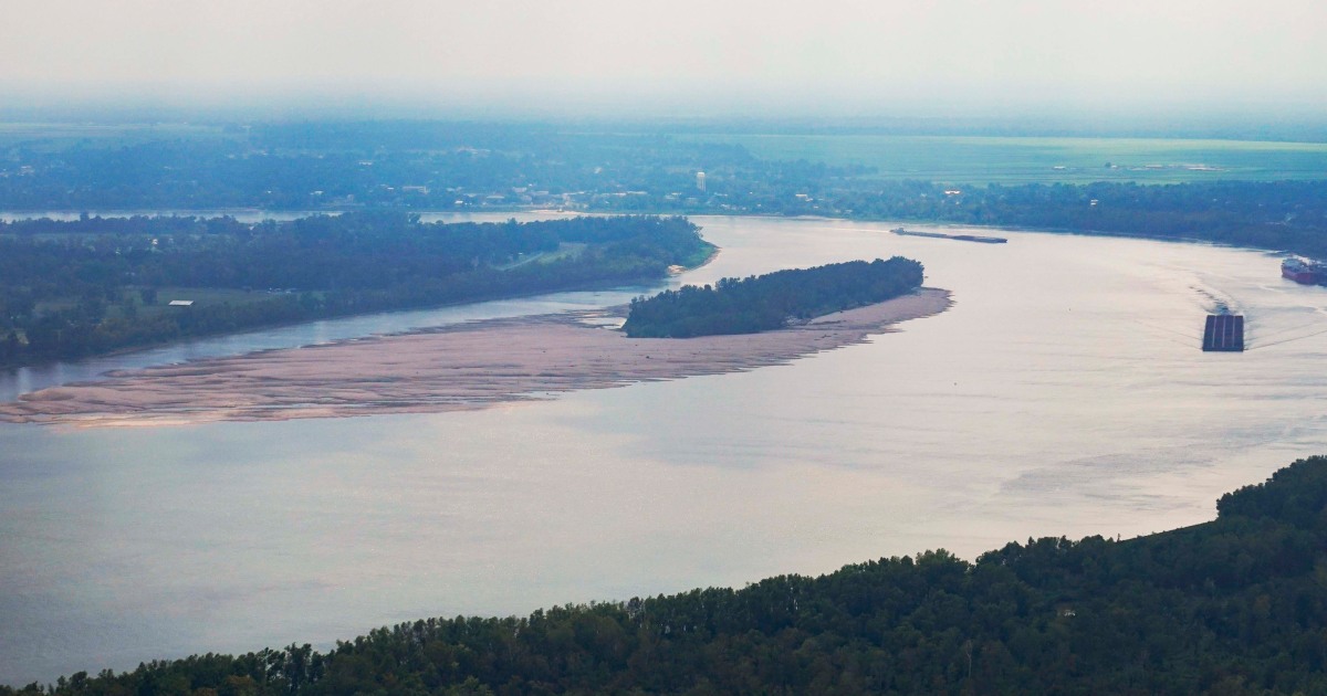 New Orleans braces for drinking water emergency from drought-stricken Mississippi River