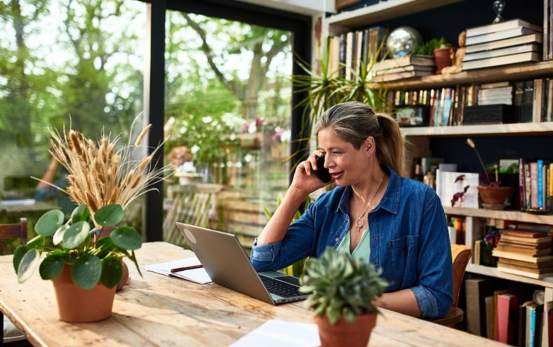 Working Remotely Can More Than Halve an Office Employee's Carbon Footprint