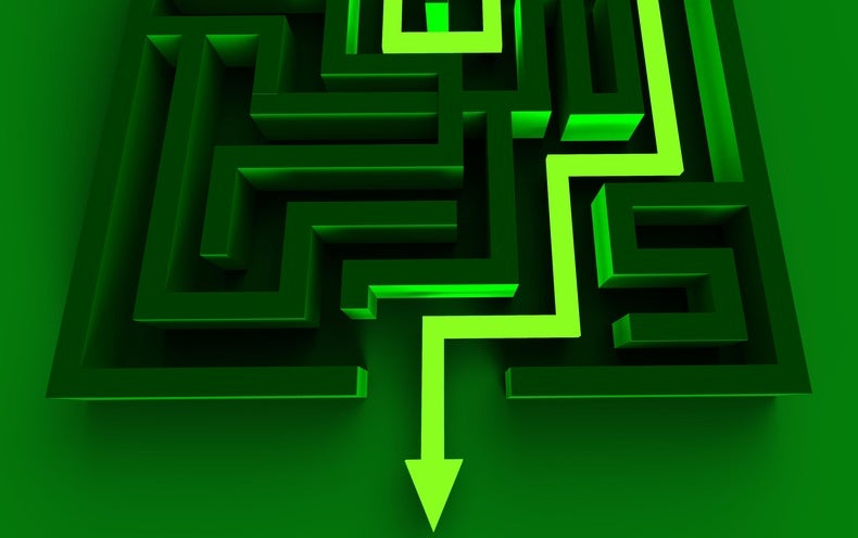 To Move Fast, Quantum Maze Solvers Must Forget the Past